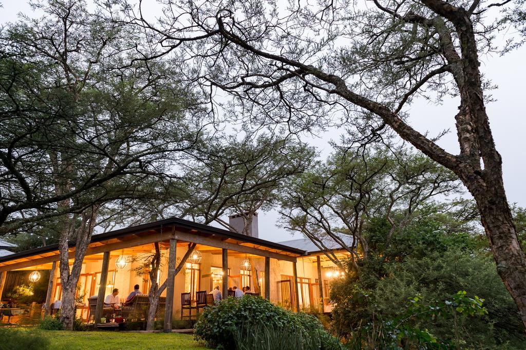 Hilton Bush Lodge & Function Venue Luaran gambar